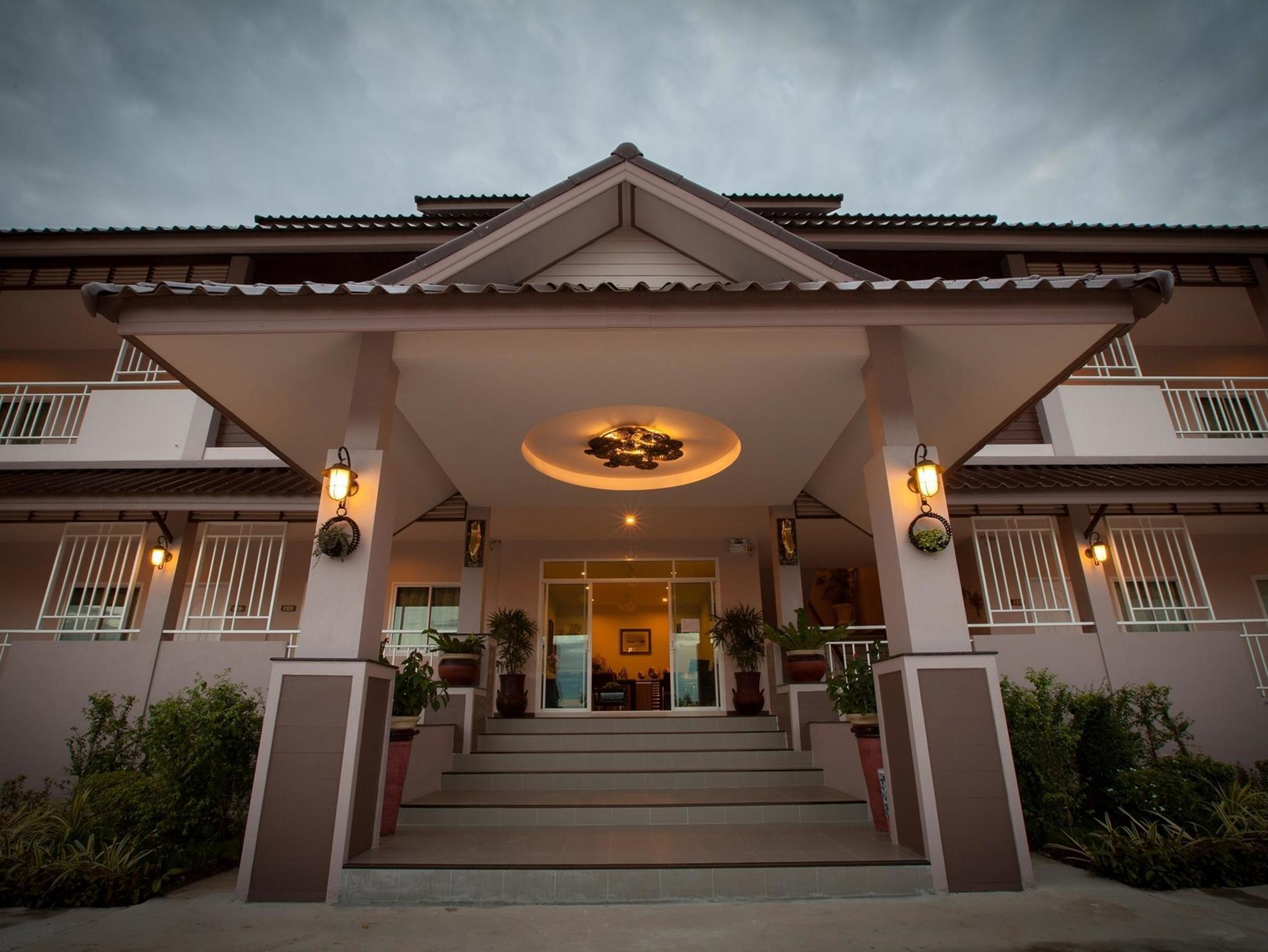 Chiangkham Grand Villa - Sha Certified Chiang Kham Екстериор снимка